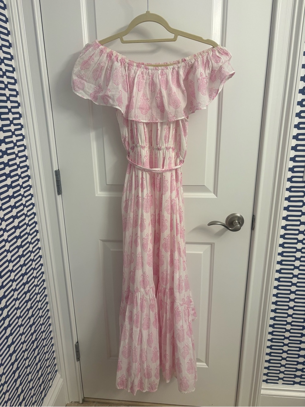 Off-Shoulder Pink Maxi Dress with Ruffle Neckline